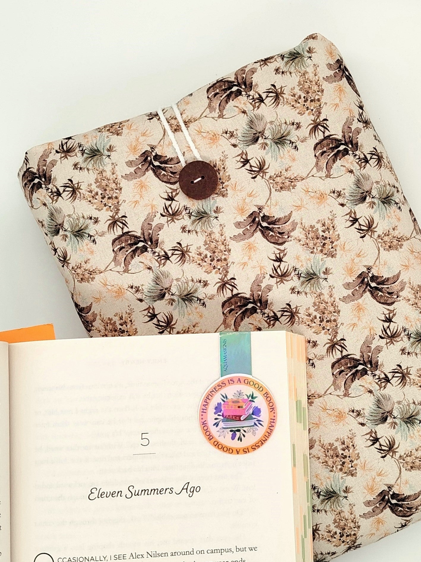 Funda literaria - Found family - Clásica