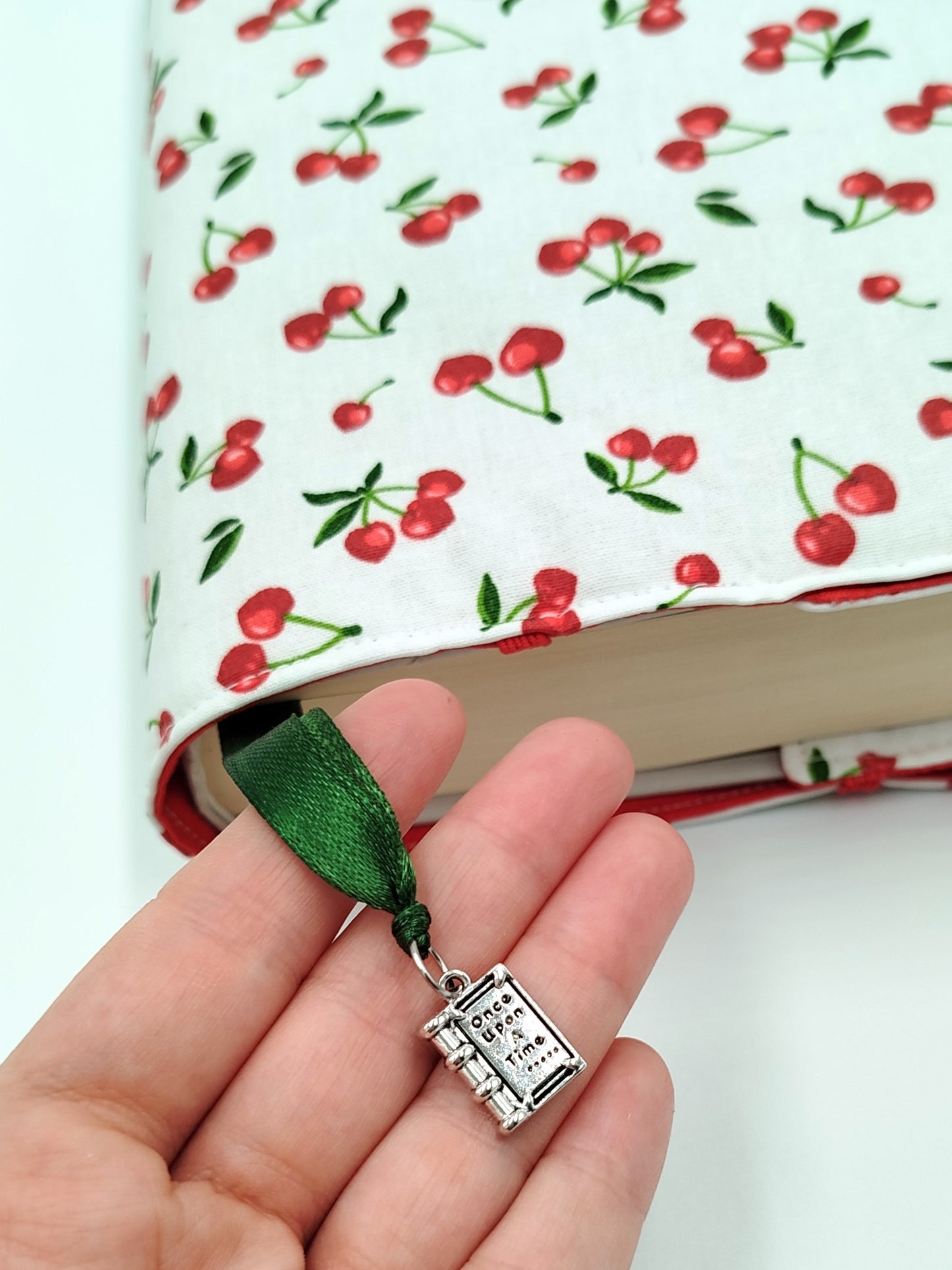 Funda literaria - Friends to lovers - Sobrecubierta impermeable
