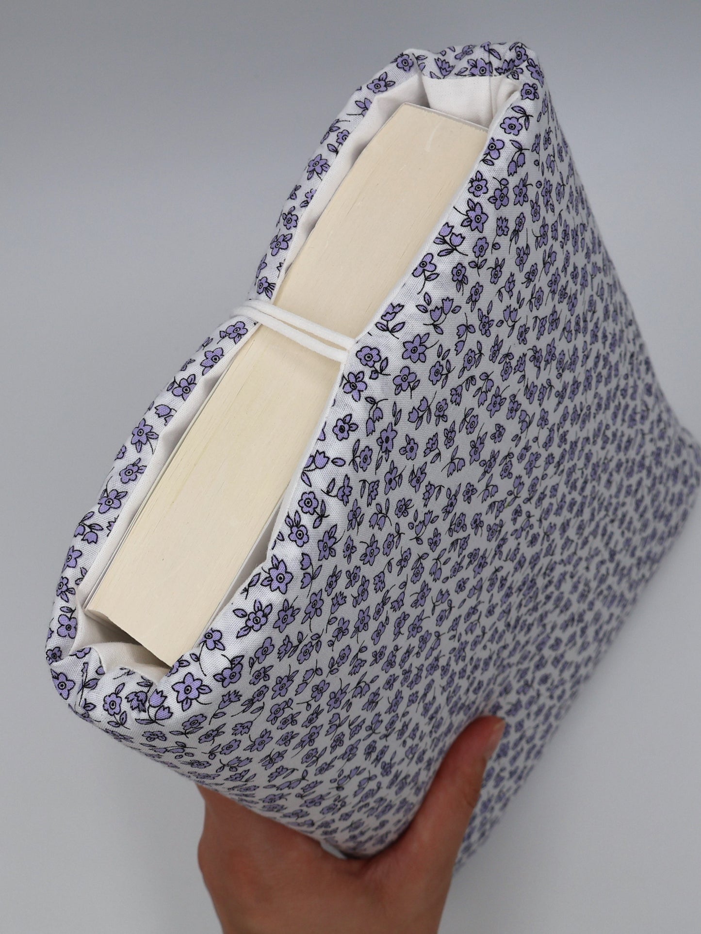Funda literaria - Sisterhood - Clásica