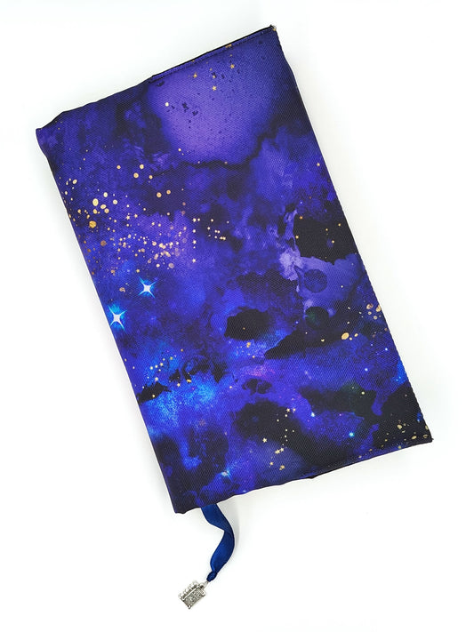 Funda literaria - Forced proximity - Sobrecubierta impermeable