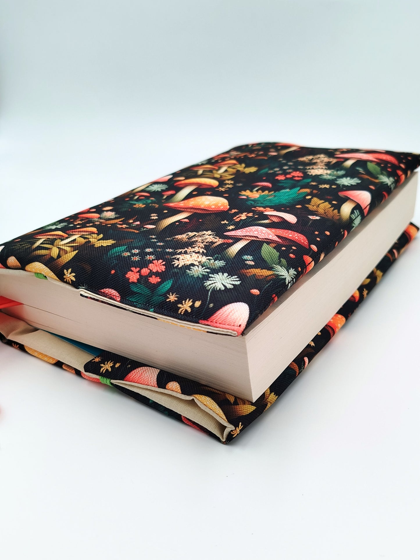 Funda literaria - Smalltown romance - Sobrecubierta impermeable